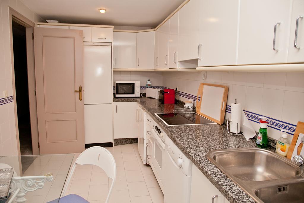 Holiday Home Clarisa 埃斯特波纳 外观 照片